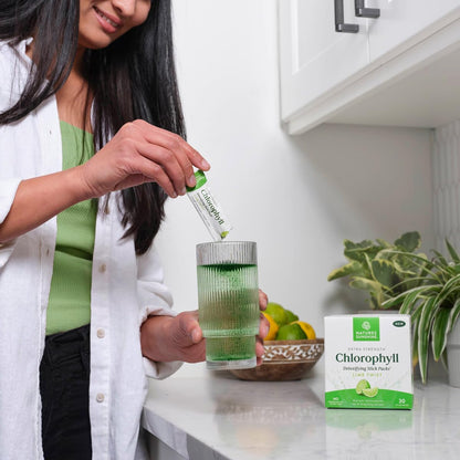 Extra Strength Chlorophyll Stick Packs for Daily Detox, Debloat & Freshness